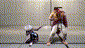 A.K.I /\8 しゃがみ弱K （蹴突蛇）